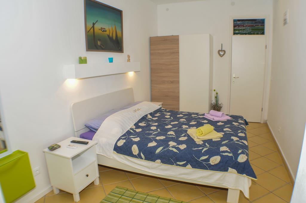 Apartments Finida Porec Room photo