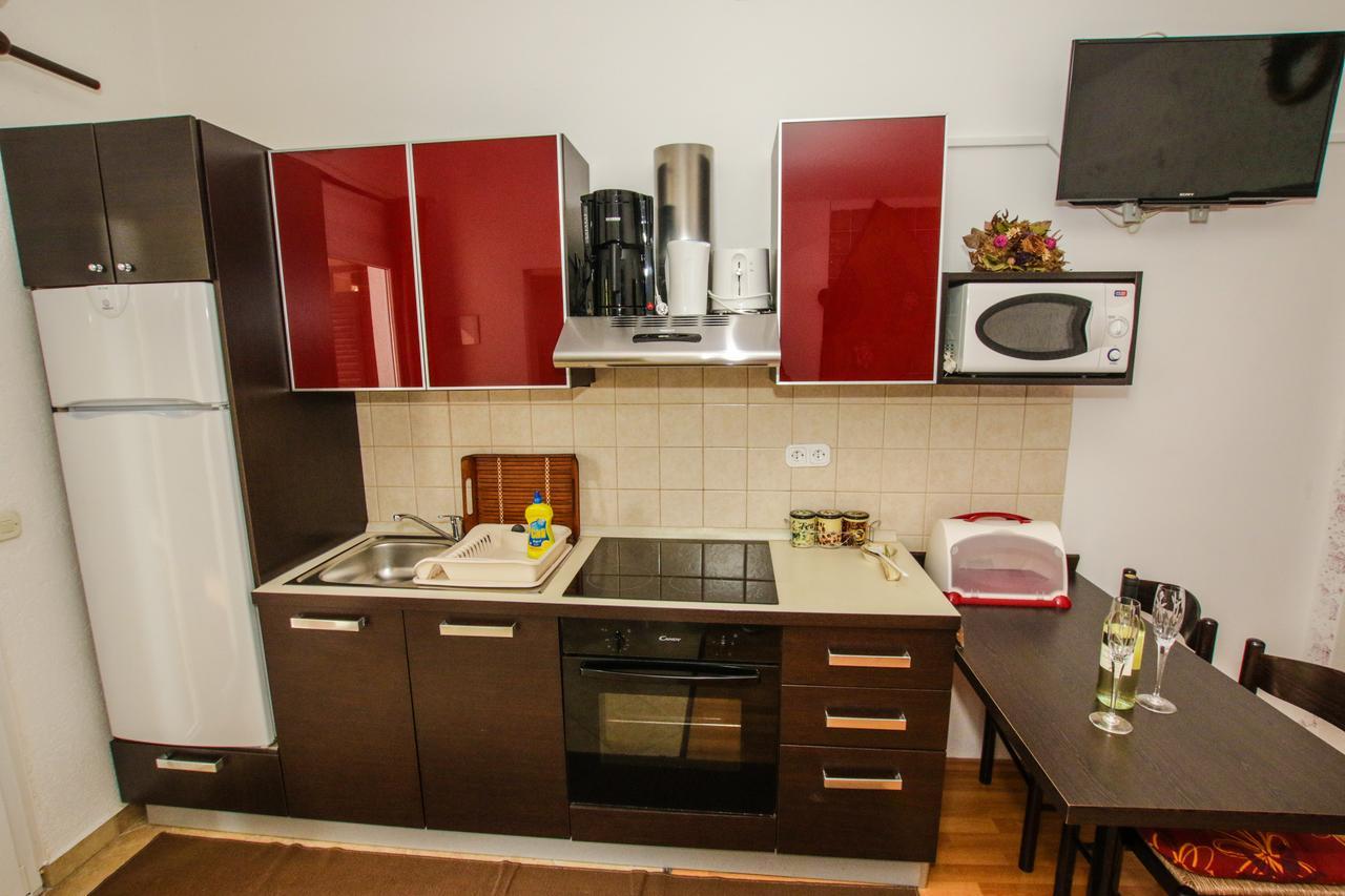 Apartments Finida Porec Exterior photo